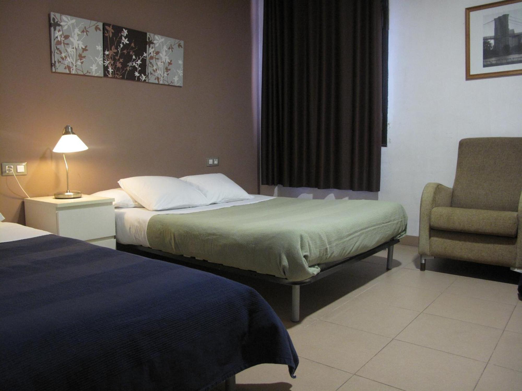 Hostal Lk Barcelona Buitenkant foto