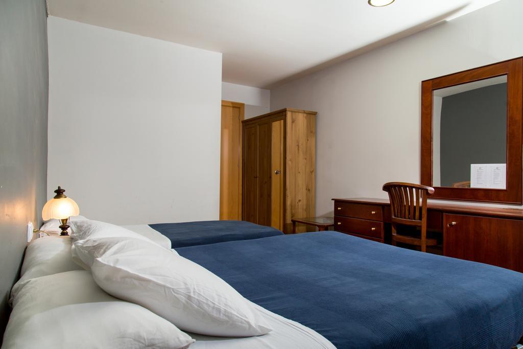 Hostal Lk Barcelona Buitenkant foto