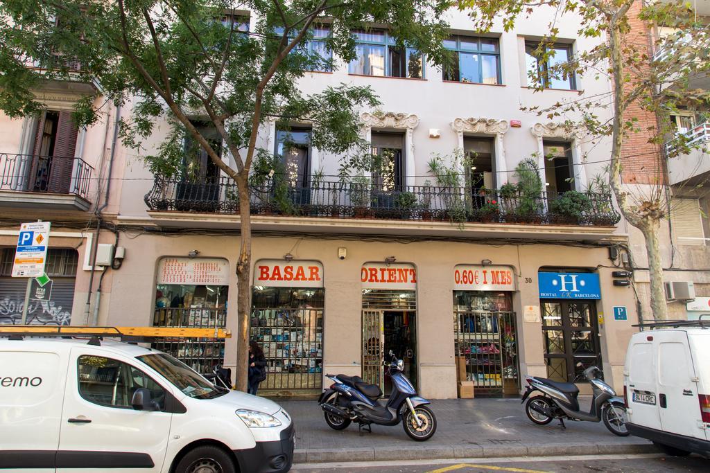 Hostal Lk Barcelona Buitenkant foto